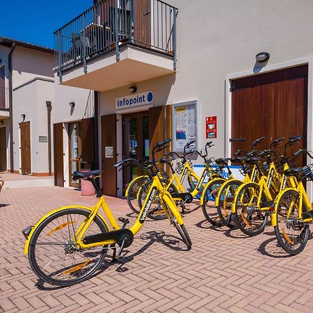Apartment In Peschiera Del Garda 22085 ภายนอก รูปภาพ